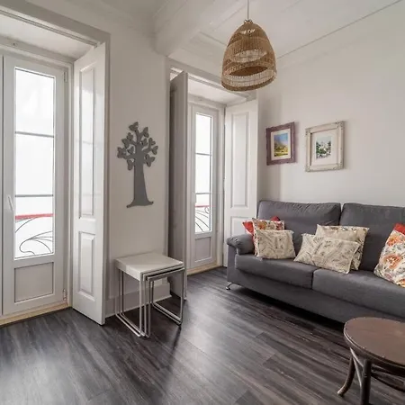 Unique Townhouse, Close To The